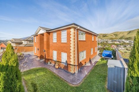 Photo of property in 42 Mauldeth Terrace, Churton Park, Wellington, 6037