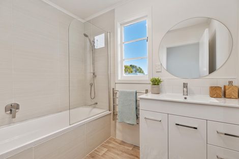 Photo of property in 1/62 Hillcrest Road, Papatoetoe, Auckland, 2025