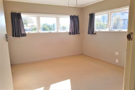 Photo of property in 22 Pine Ridge Terrace, Hauraki, Auckland, 0622