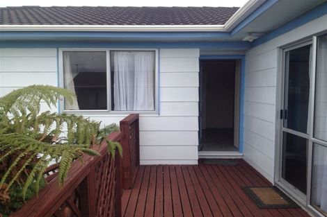 Photo of property in 2/14 Dalmatia Place, Henderson, Auckland, 0612