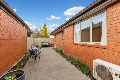 Photo of property in 1/36 Tuckers Road, Redwood, Christchurch, 8051
