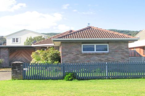 Photo of property in 202 Barrowclough Road, Whangamata, 3620