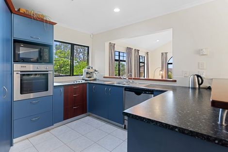 Photo of property in 24 Coventry Way, Long Bay, Auckland, 0630