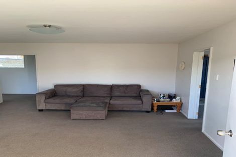 Photo of property in 25 Prestons Road, Redwood, Christchurch, 8051