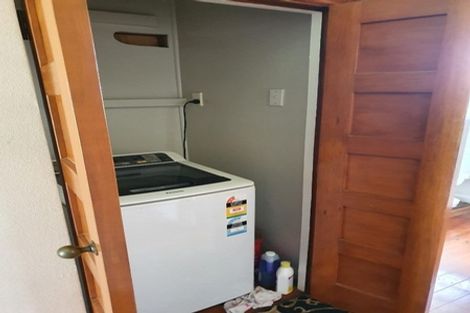 Photo of property in 5 Clark Road, Karaka, Papakura, 2580