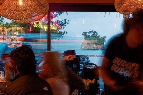 Photo of property in 81 Hebron Road, Waiake, Auckland, 0630