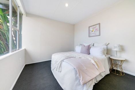 Photo of property in 26 Miller Road, Mangere Bridge, Auckland, 2022