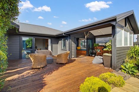 Photo of property in 5 Bravo Place, Whitianga, 3510