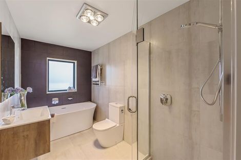 Photo of property in 9 Drover Close, Flat Bush, Auckland, 2019