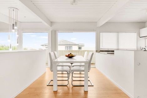 Photo of property in 247a Hill Road, The Gardens, Auckland, 2105