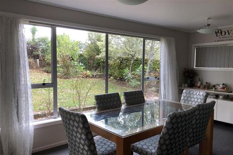 Photo of property in 89 Stottholm Road, Titirangi, Auckland, 0604