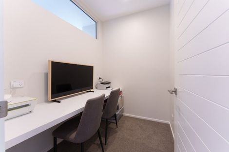 Photo of property in 10 Silver Peaks Drive, West Melton, 7618