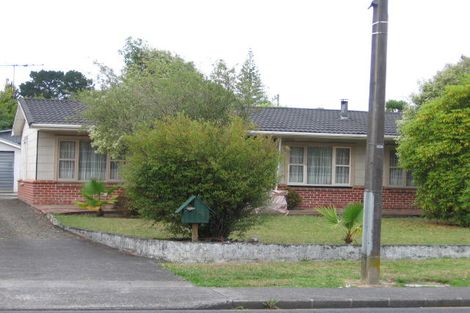 Photo of property in 36b Godley Road, Green Bay, Auckland, 0604