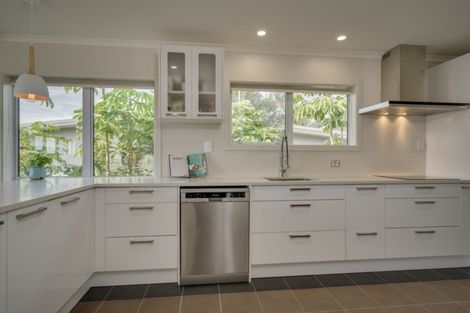 Photo of property in 700a Papamoa Beach Road, Papamoa Beach, Papamoa, 3118