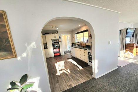 Photo of property in 74 Awamoa Road, Holmes Hill, Oamaru, 9401