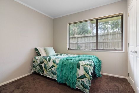 Photo of property in 8 Chiania Place, Somerville, Auckland, 2014