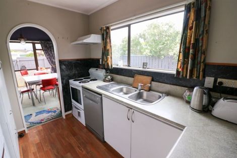 Photo of property in 12 Gregg Street, Dannevirke, 4930