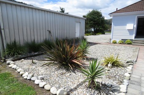 Photo of property in 8 Dunn Street, Reefton, 7830