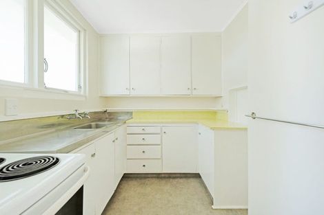 Photo of property in 18u2 Agra Crescent, Khandallah, Wellington, 6035