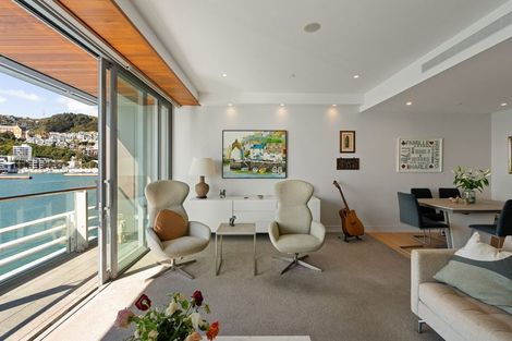 Photo of property in Clyde Quay Wharf, 1a/7 Clyde Quay Wharf, Te Aro, Wellington, 6011