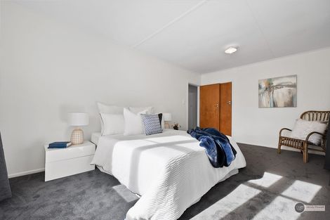 Photo of property in 43 Russell Road, Wainuiomata, Lower Hutt, 5014