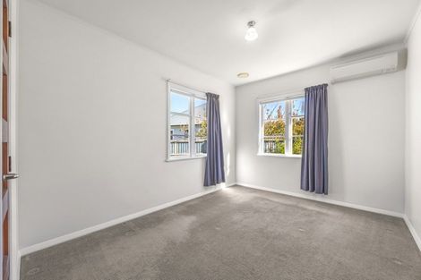 Photo of property in 33 Riley Crescent, Woolston, Christchurch, 8023