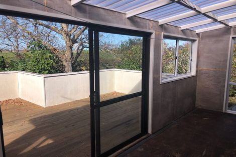Photo of property in 334 Triangle Road, Massey, Auckland, 0614