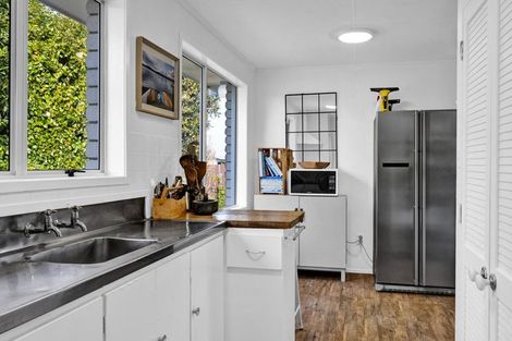 Photo of property in 18 Exeter Street, Stratford, 4332