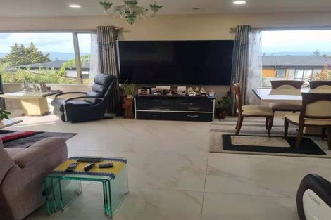 Photo of property in 96 Matipo Road, Mairangi Bay, Auckland, 0630