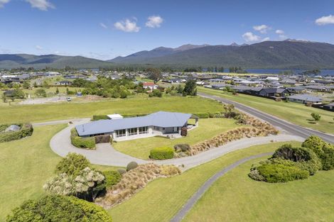 Photo of property in 120 Aparima Drive, Te Anau, 9600