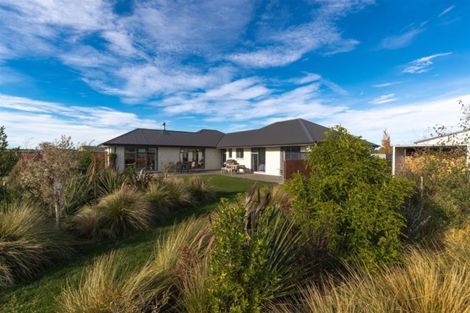 Photo of property in 2 Paradise Way, Amberley, 7410