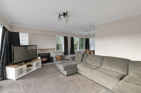 Photo of property in 14 Highbury Drive, Levin, 5510