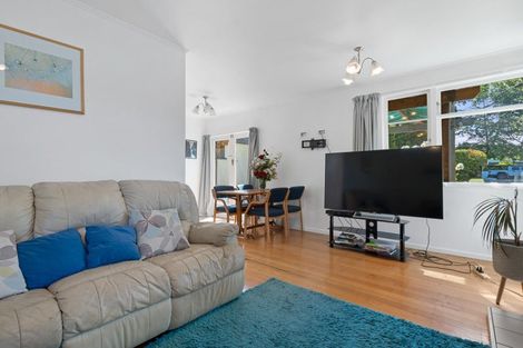 Photo of property in 11 Main Street, Greytown, 5712