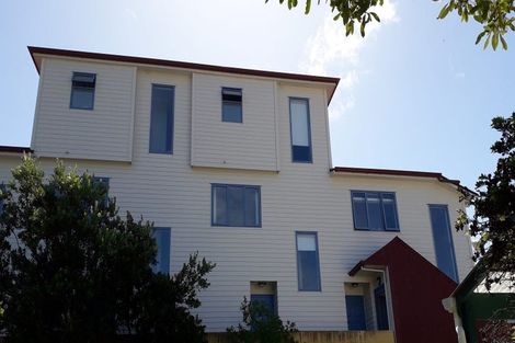 Photo of property in 4/129 The Parade, Island Bay, Wellington, 6023