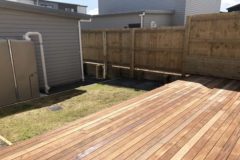 Photo of property in 162 Squadron Drive, Hobsonville, Auckland, 0616