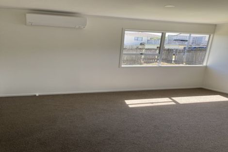 Photo of property in 7 Andros Place, Unsworth Heights, Auckland, 0632