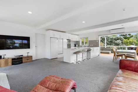 Photo of property in 92 Castor Bay Road, Castor Bay, Auckland, 0620