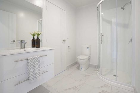 Photo of property in 12u5 Scotland Place, Hillcrest, Hamilton, 3216