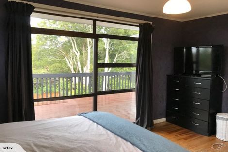 Photo of property in 35 Ranui Avenue, Ranui, Auckland, 0612