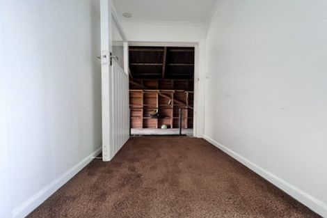 Photo of property in 93 Henderson Valley Road, Henderson, Auckland, 0612