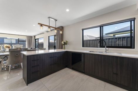 Photo of property in 32 Tawhai Crescent, Wharewaka, Taupo, 3330