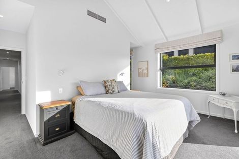 Photo of property in 72 Infinity Drive, Wanaka, 9305