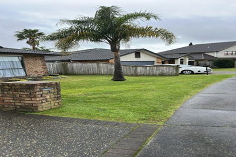 Photo of property in 11 Dalcross Drive, Flat Bush, Auckland, 2016