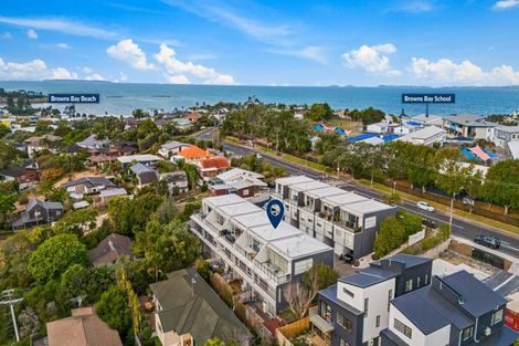 Photo of property in 9/49 Browns Road, Browns Bay, Auckland, 0630