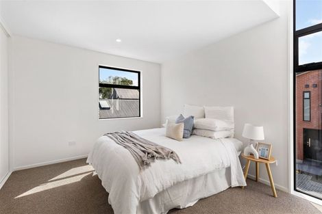 Photo of property in 81b Browns Road, St Albans, Christchurch, 8014