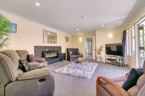 Photo of property in 28 Kawatiri Grove, Wainuiomata, Lower Hutt, 5014