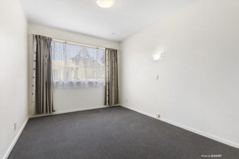Photo of property in 171f4 Queens Drive, Lyall Bay, Wellington, 6022