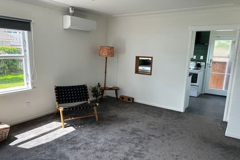 Photo of property in 2/9 Keeney Court, Papakura, 2110