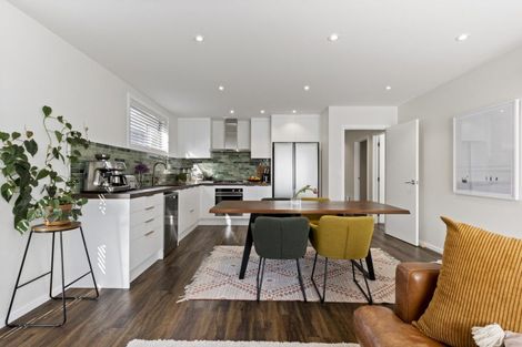 Photo of property in 33 Dewar Street, Lake Hayes, Queenstown, 9304