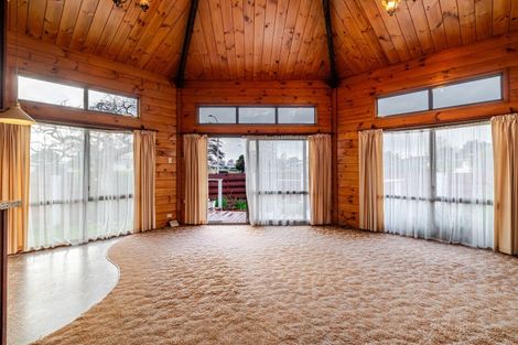 Photo of property in 33 Robinson Crescent, Westbrook, Palmerston North, 4412